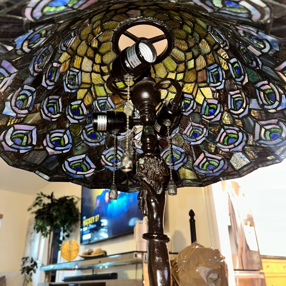 Stained Glass Table Tiffany Style Lamp with Peacock Floral Design-Goddess